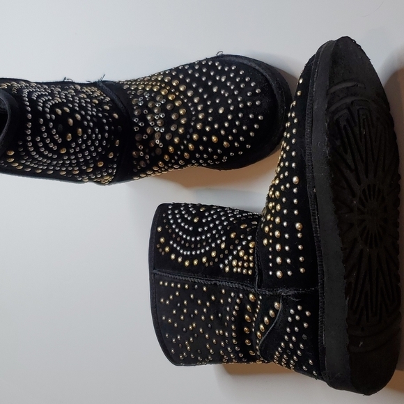 Ugg Studded Boots Jimmy Choo Collaboration 8 - Picture 2 of 6